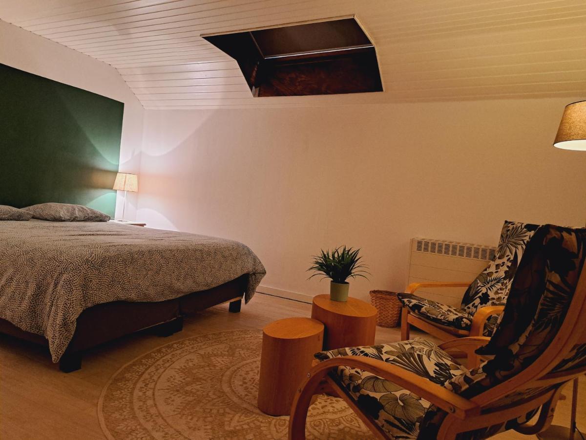 Le Chalet - Maison De Vacances ลา-โรช-ออง-อาร์เดน ภายนอก รูปภาพ
