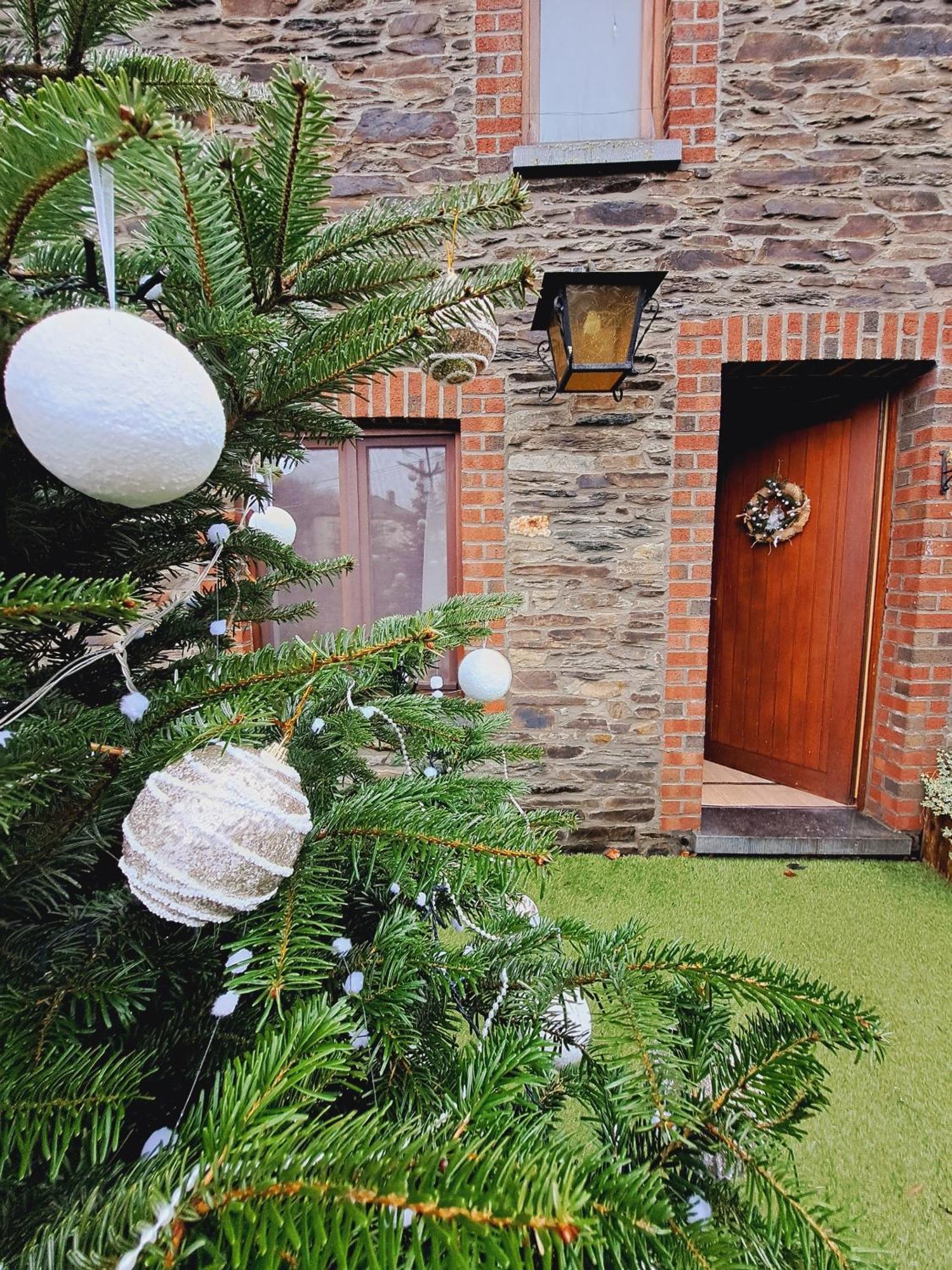 Le Chalet - Maison De Vacances ลา-โรช-ออง-อาร์เดน ภายนอก รูปภาพ